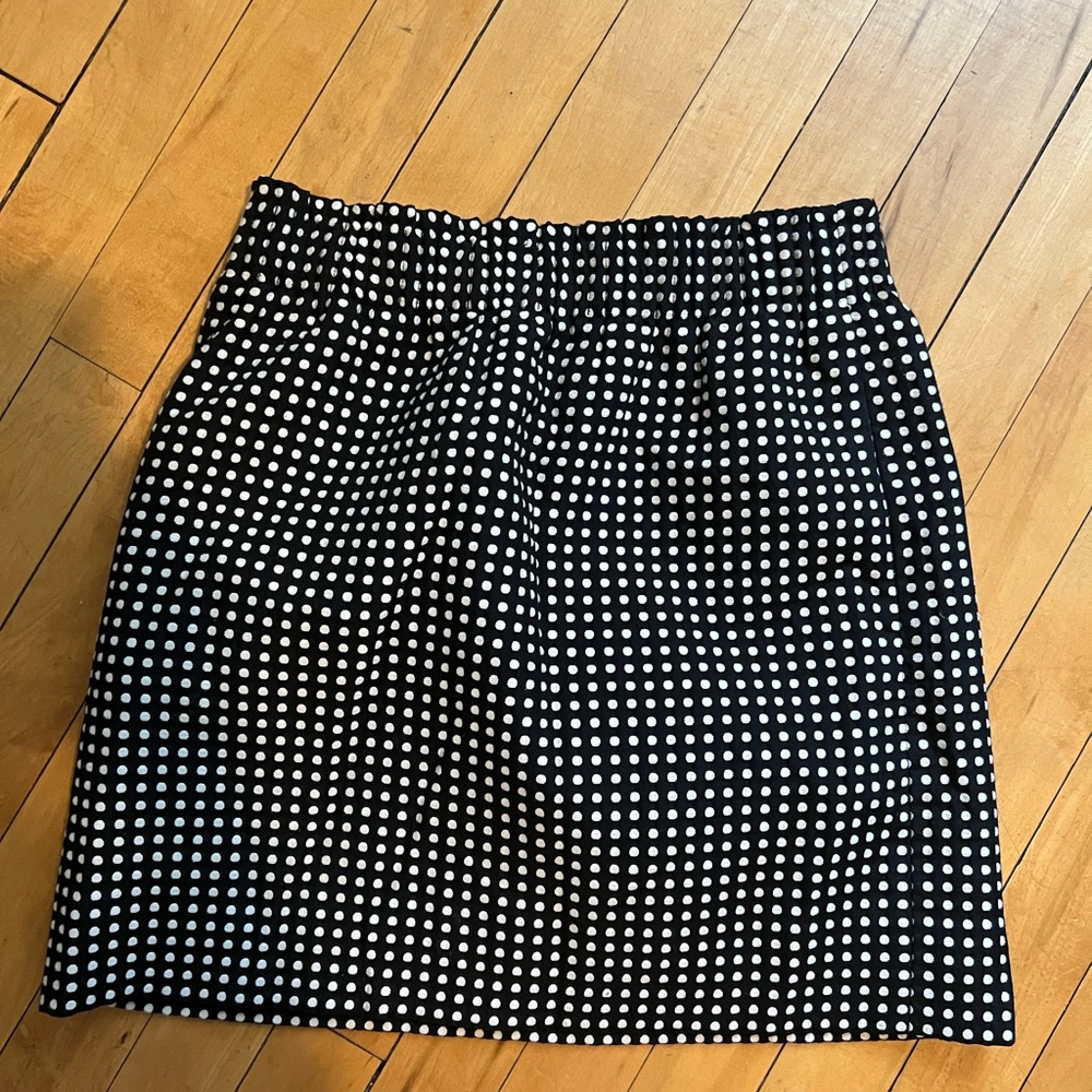 Polka dot J Crew factory shirt with pockets